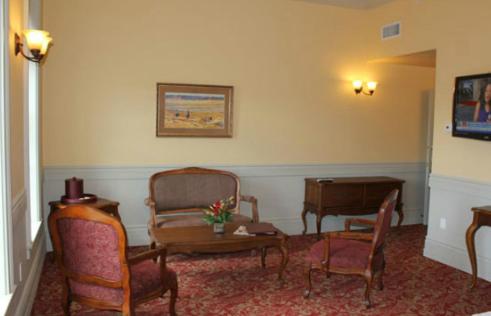 King Room image 3