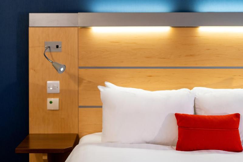 Double Room with Sofa Bed image 3