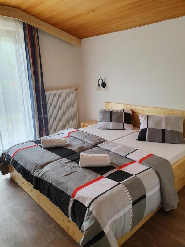 Triple Room with Balcony image 1