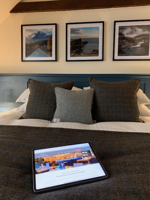 Double Room image 2