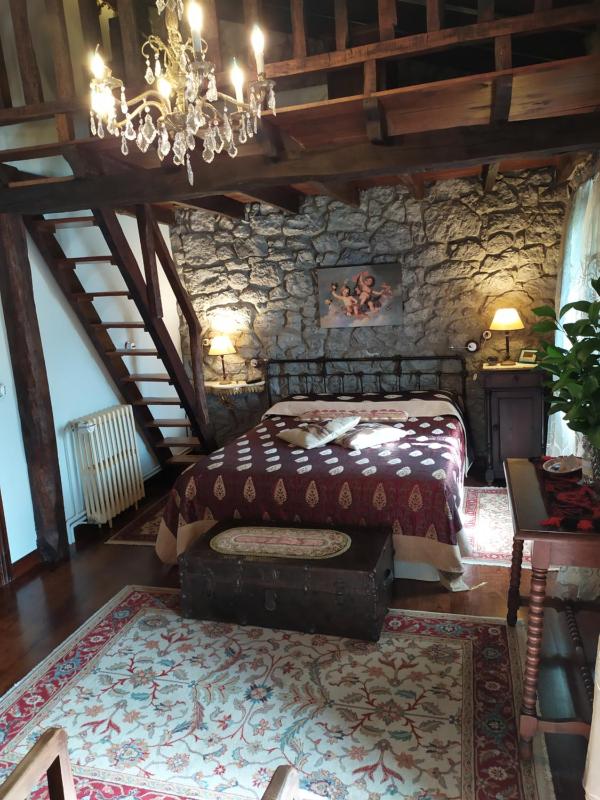 Double Room image 2