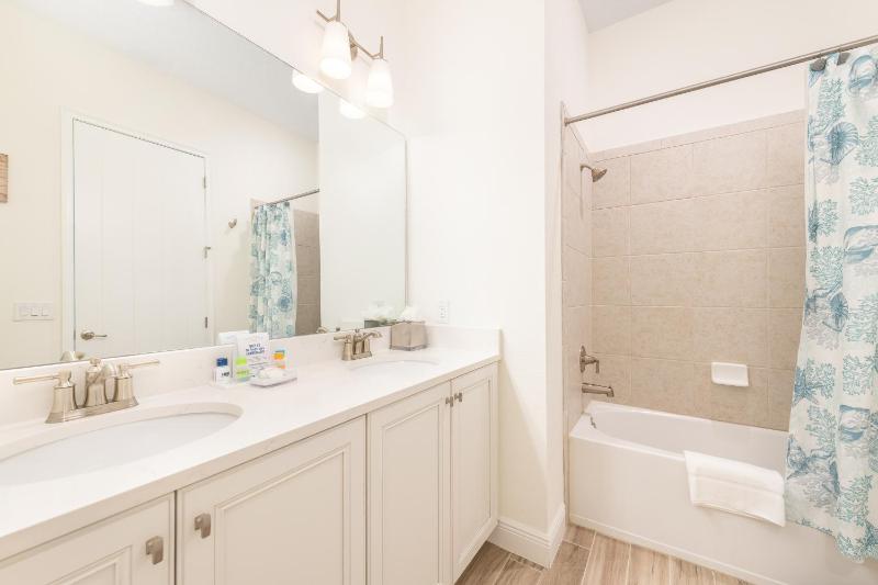 Three-Bedroom House image 3