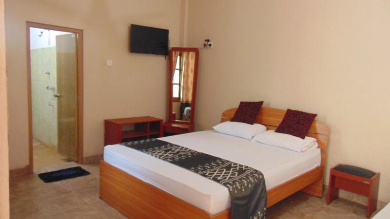 Standard Double Room with Fan image 1