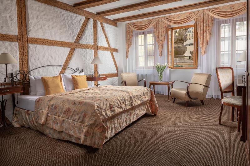 Promenáda Romantic Hotel - image 41