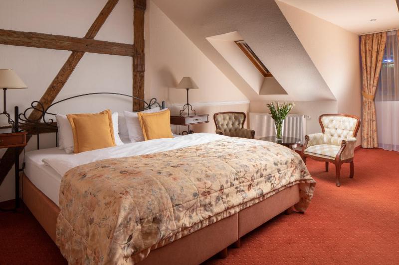 Comfort Double Room with Pool and Sauna Access image 4