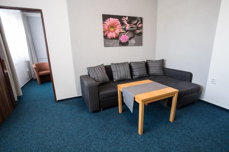 Suite image 3