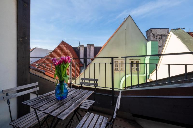 Apartment with Terrace (6 Adults) image 3