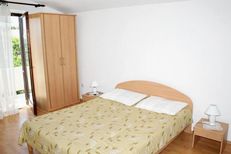 Studio with Balcony and Sea View image 1