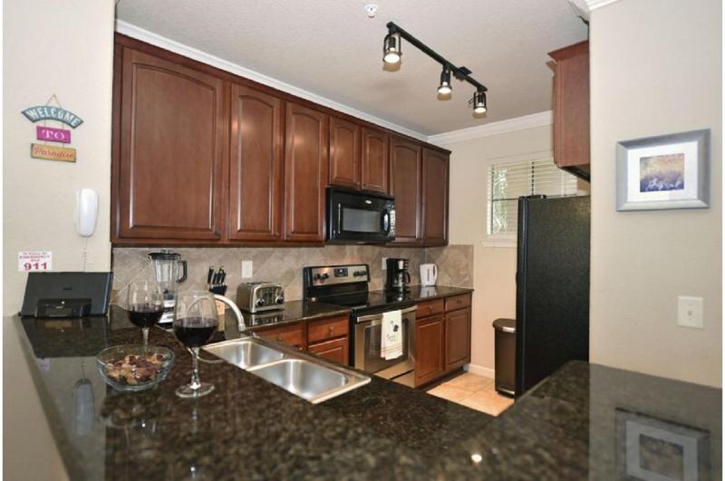 Two-Bedroom Apartment Davenport - image 16