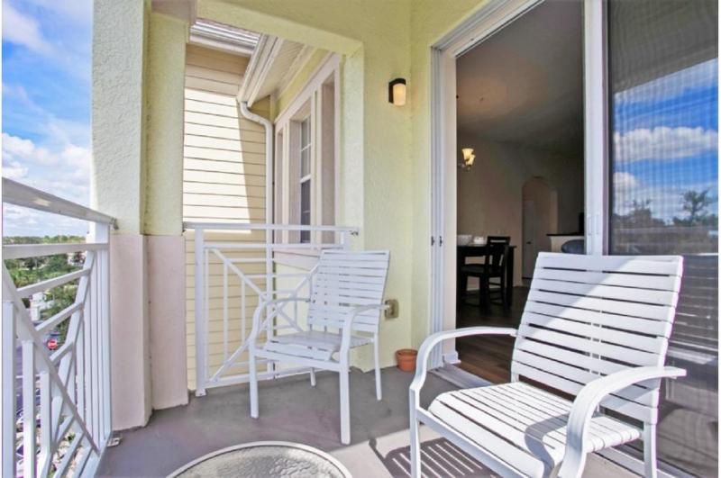 Two-Bedroom Apartment Davenport - image 14