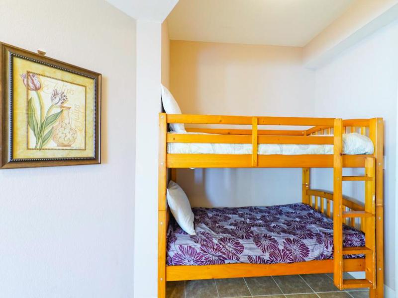 One Bedroom Apartment image 3