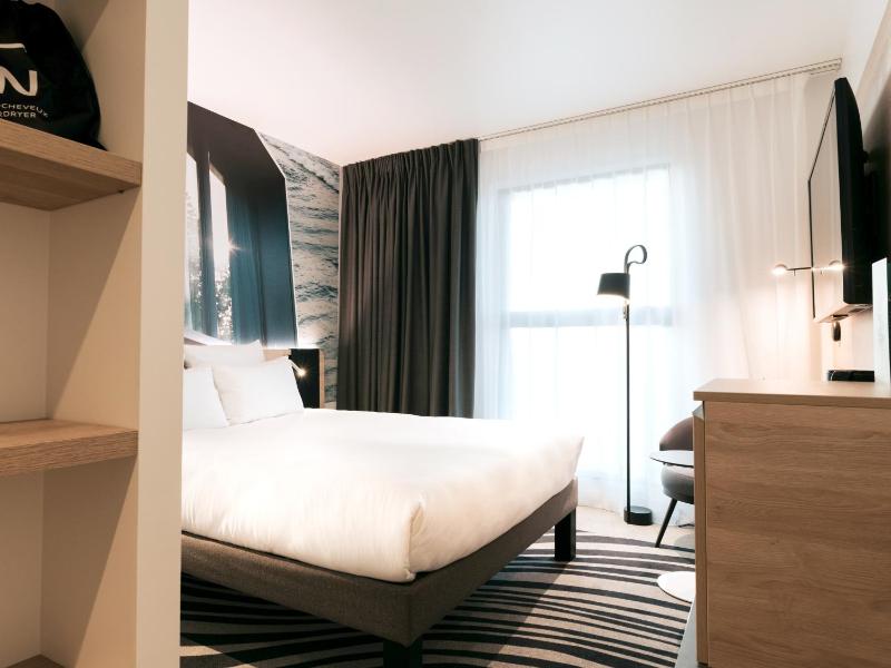 Novotel Angers Centre Gare - image 9