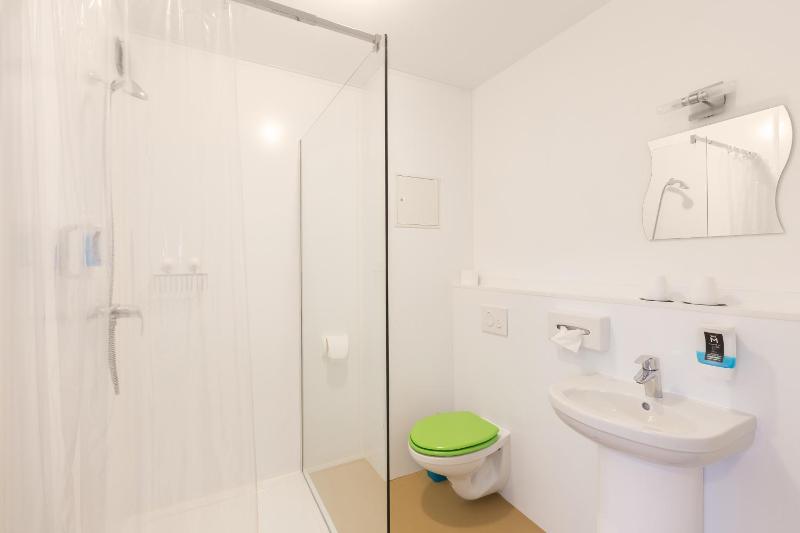 Standard Double Room image 2