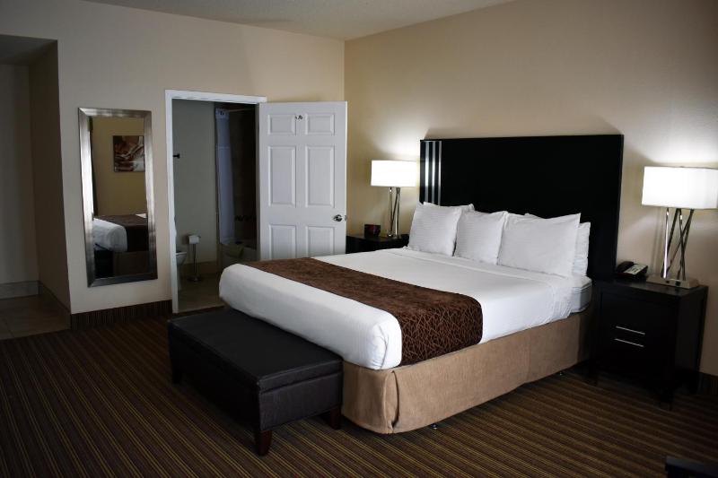 Premium King Spa Room, 1 King Bed image 2