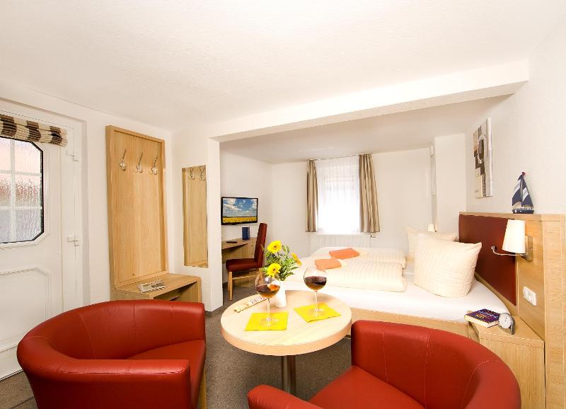 Superior Double Room image 1