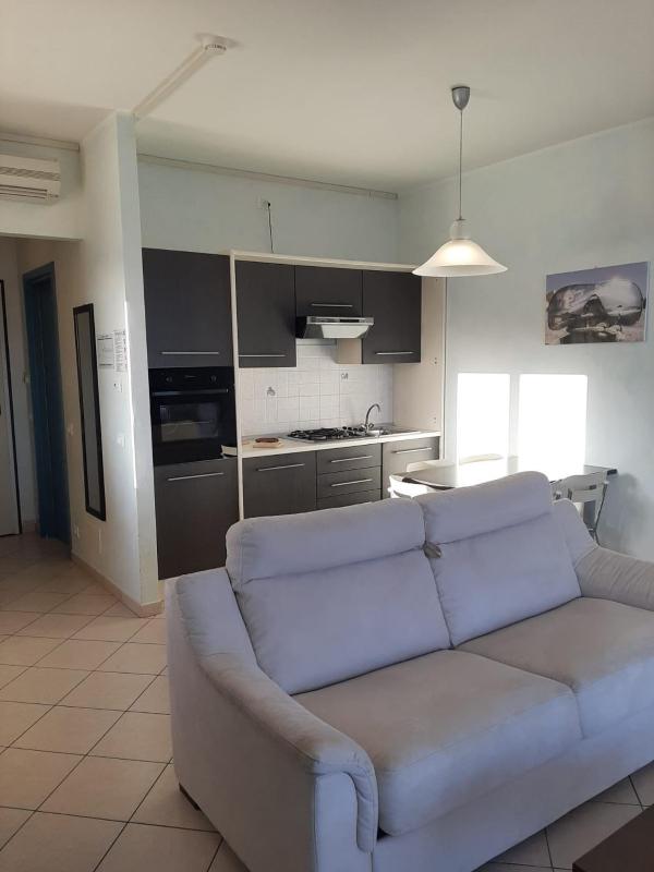 Superior One-Bedroom Apartment image 2