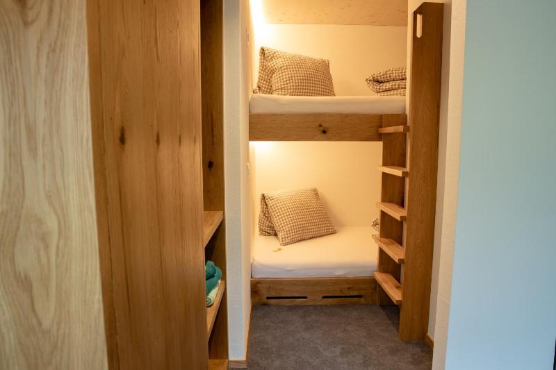 Family Room image 4