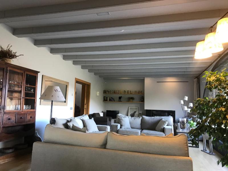 Superior Triple Room image 3