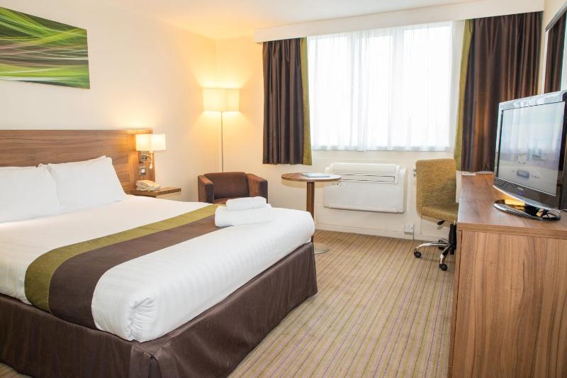 Standard Room image 4