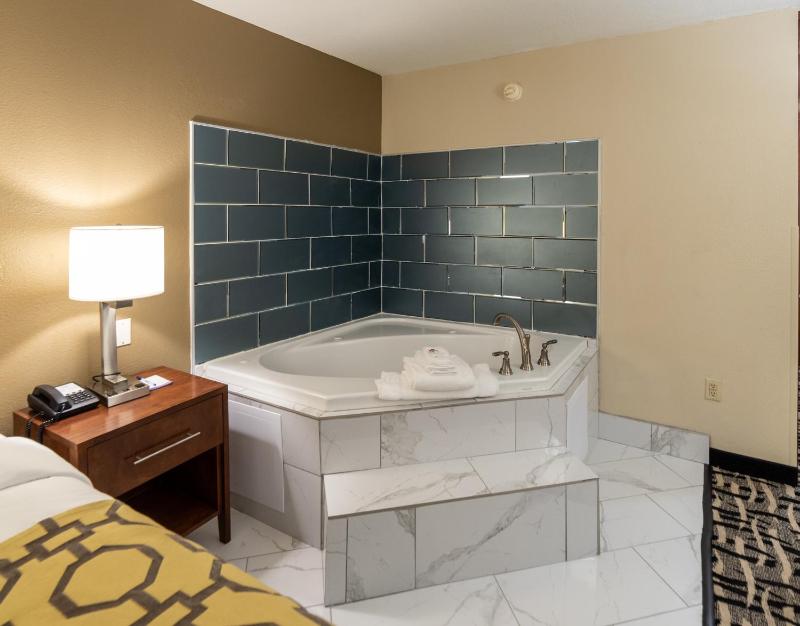 King Studio Suite - Non-Smoking image 4
