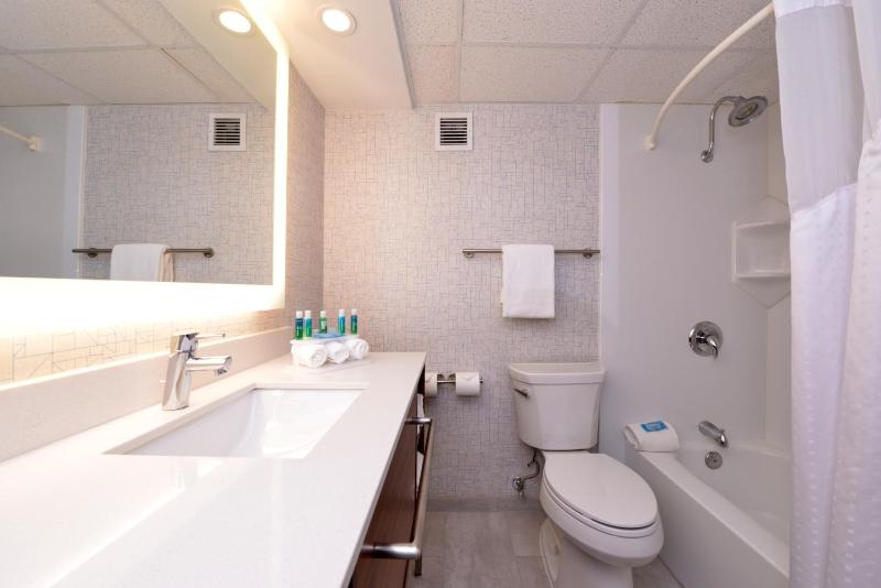 Standard Room image 3