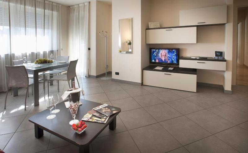Three-Bedroom Apartment (5 Adults) image 4