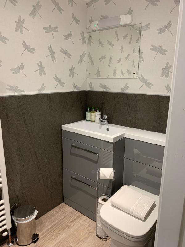 Double Room with Private Bathroom image 1
