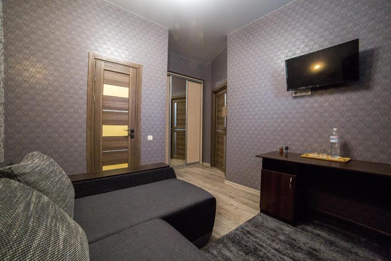 Double Room image 1