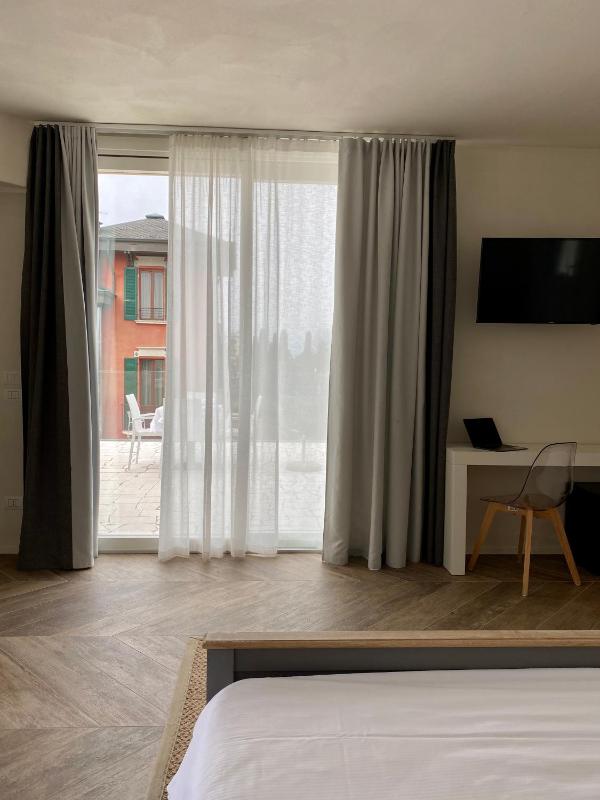 Villa Pioppi Hotel - image 32