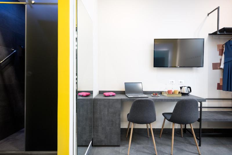 Superior Double Room image 4