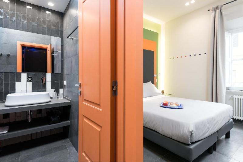 Superior Double Room image 4