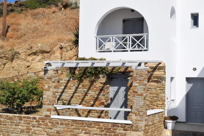 Triple Room with Sea View image 4