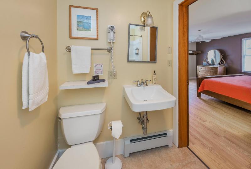 King Room image 2
