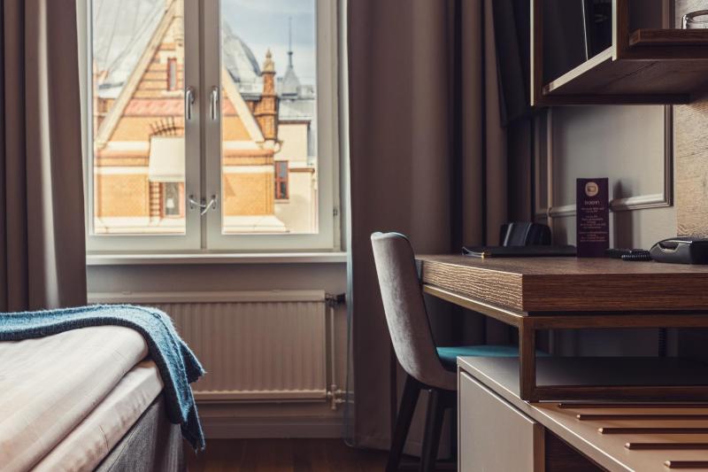 Standard Single Room image 2