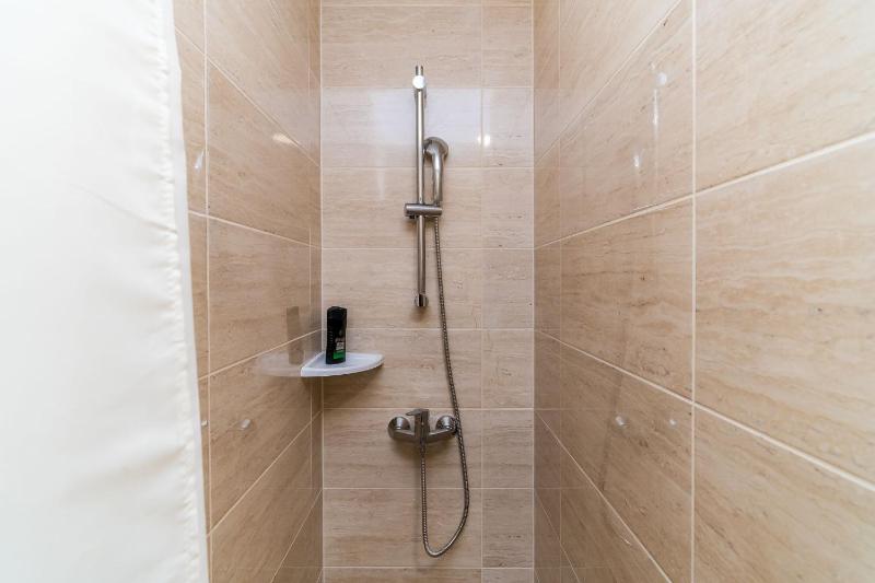 One Bedroom Apartment with City View image 2