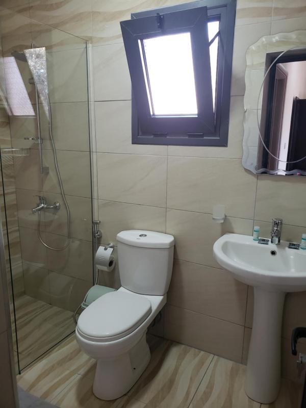 Apartment image 4