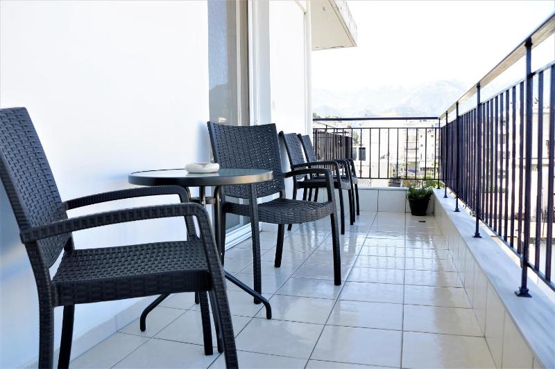 Apartment image 2