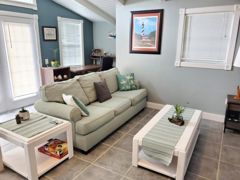 One-Bedroom House image 3