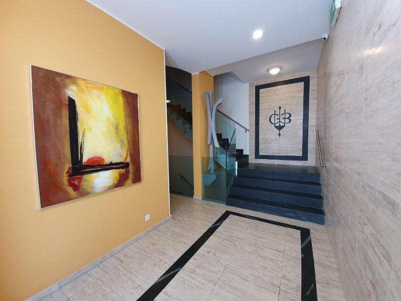 Apartment image 4