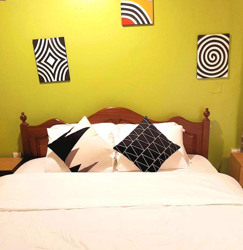 Yambi Guesthouse - image 9