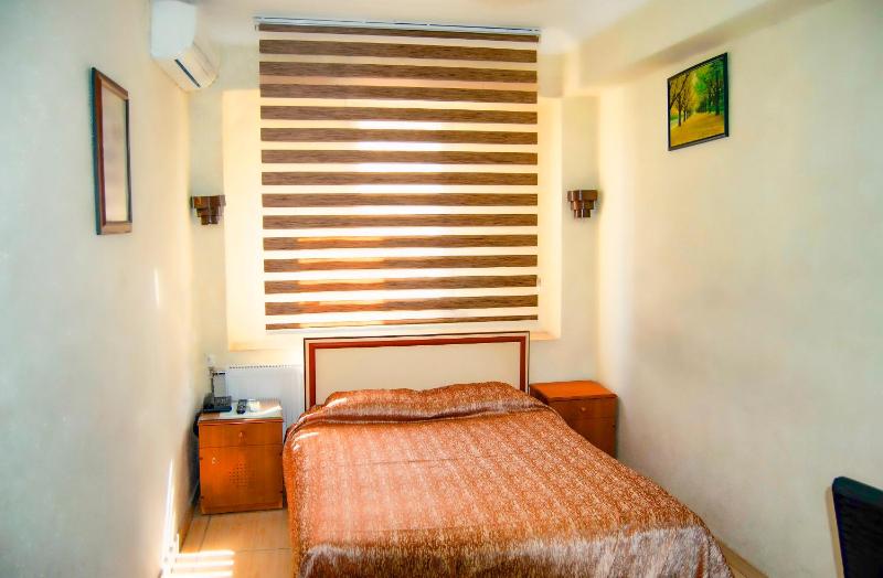 Economy Single Room image 2