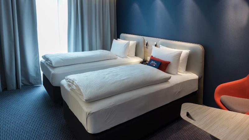 Standard Room with Two Single Beds image 2