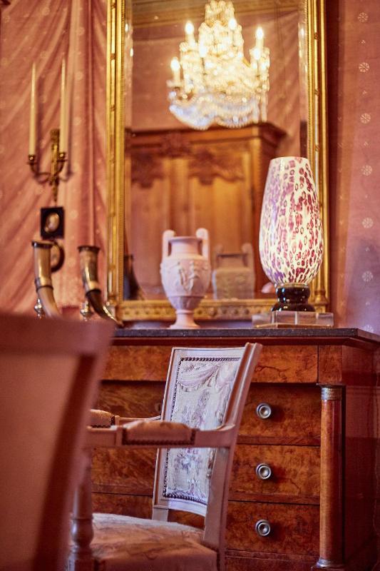 Deluxe Suite image 3