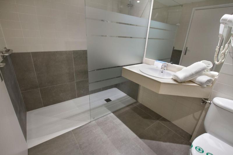 Hotel Gran Garbi & AquasPlash - image 13