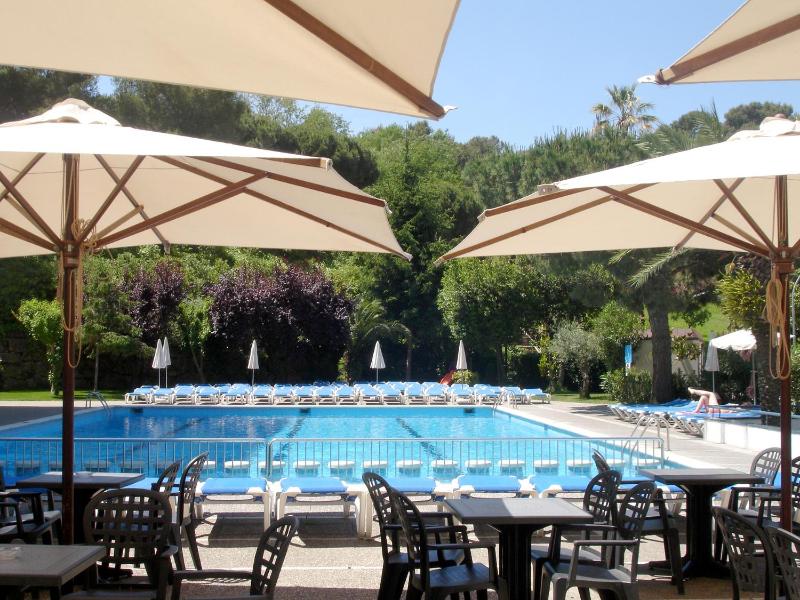 Hotel Gran Garbi & AquasPlash - image 27