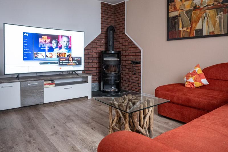 One-Bedroom Apartment with Sea View - Exupery image 2