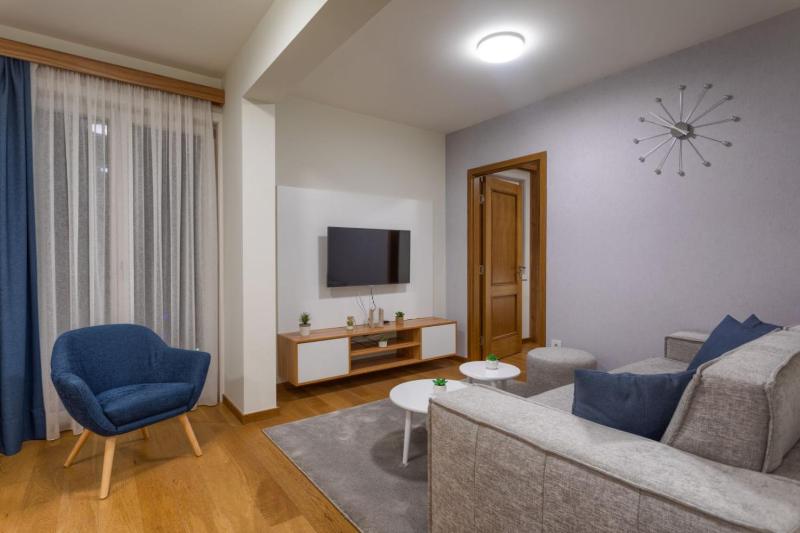 One-Bedroom Apartment image 1