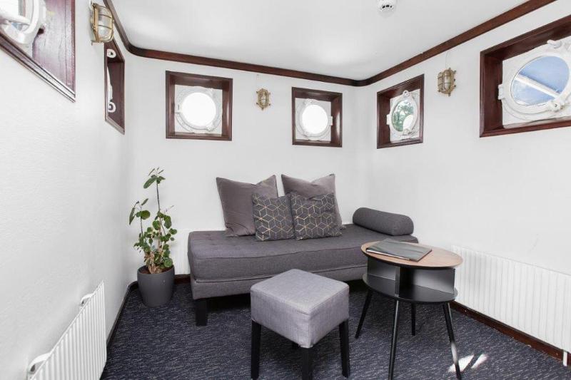 Mälardrottningen Yacht Hotel - image 14