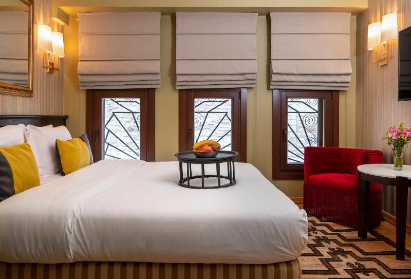 Standard Double Room image 4