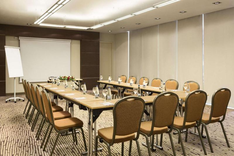 Ramada by Wyndham Sibiu - image 42